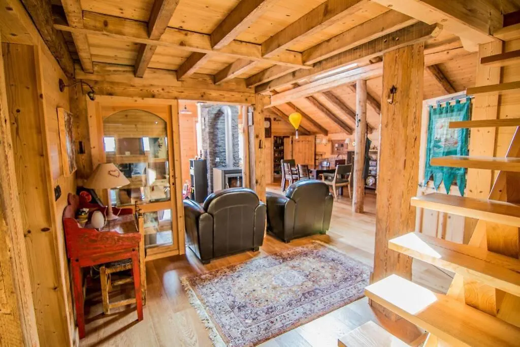 샬레 Les Clefs Beautiful, Atypical Loft In The Aravis 빌라 프랑스