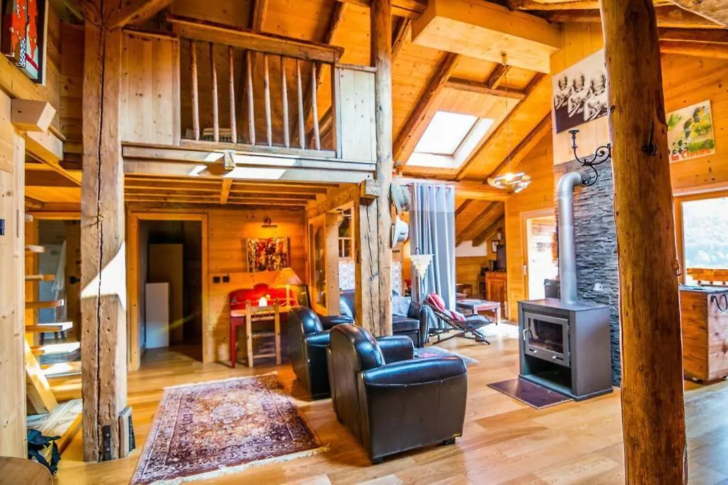 Les Clefs Beautiful, Atypical Loft In The Aravis 빌라 Les Clefs